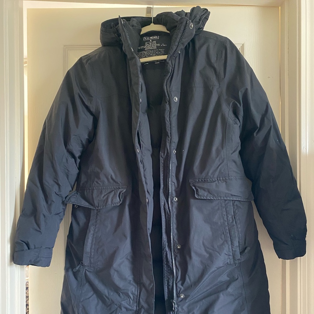 Women’s LL Bean goose down parka jacket